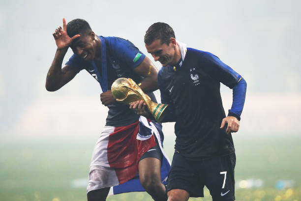 一条隐秘的 一条隐秘的