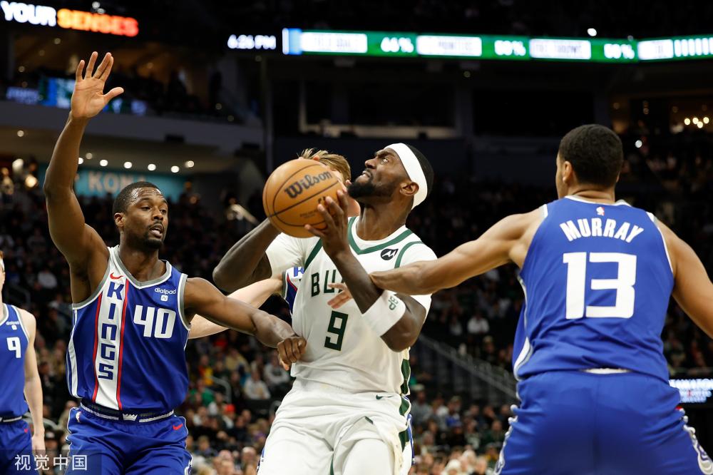 在接受马卡 在接受马卡