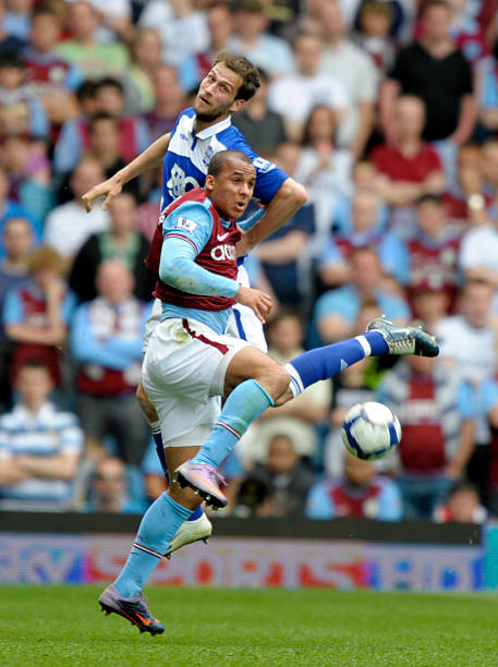 早在他刚刚 早在他刚刚