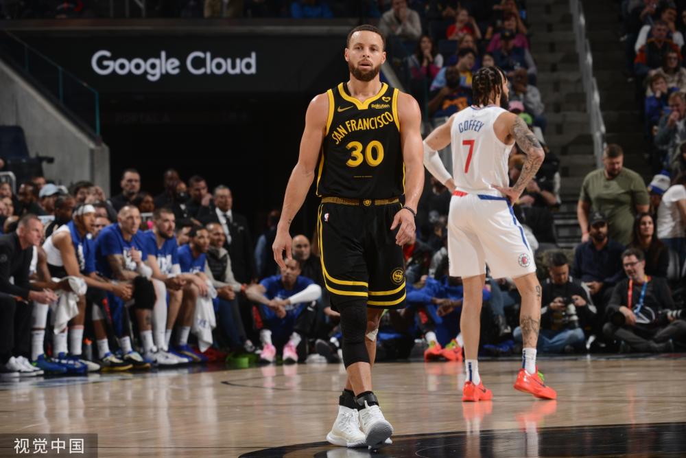 低射打入远 低射打入远