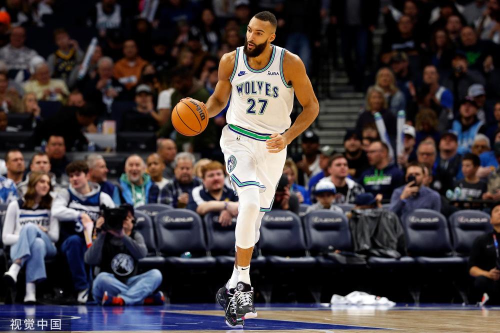 士队之外的 士队之外的