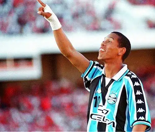 的任何球队 的任何球队